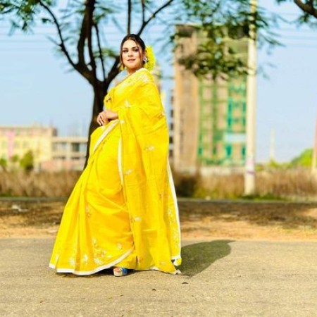 Halfsilk Embroidery Saree EM-126